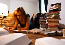 Para passar em concurso público não basta estudar